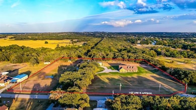 161 Smokey Terrace Ln, Weatherford, TX 76085 - photo 4