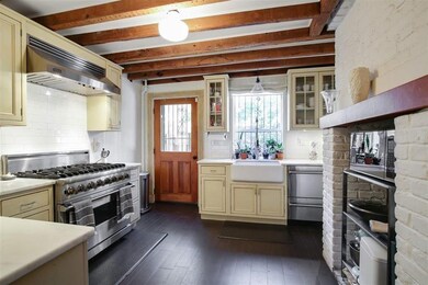 18 1/2 W Hamilton Place, Jc, Downtown, NJ 07302 - photo 5