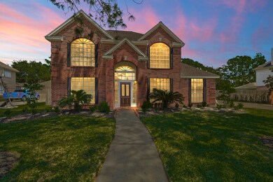 302 Windsor Dr, Friendswood, TX 77546 - photo 3