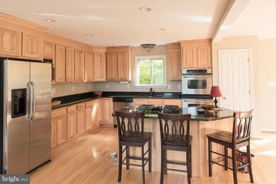 230 Timberland Manor Dr, Bentonville, VA 22610 - photo 3