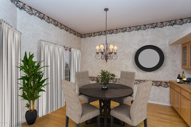 Dining Room VS