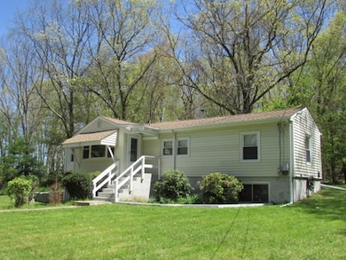 165 Providence St, Uxbridge, MA 01569 - photo 2