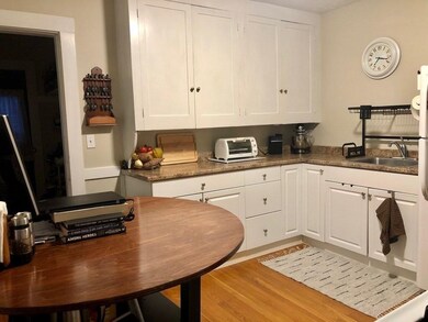 256 Robbins St unit A, Waltham, MA 02453 - photo 4