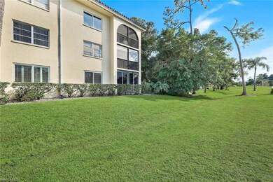 201 Quail Forest Blvd unit 101, Naples, FL 34105 - photo 4