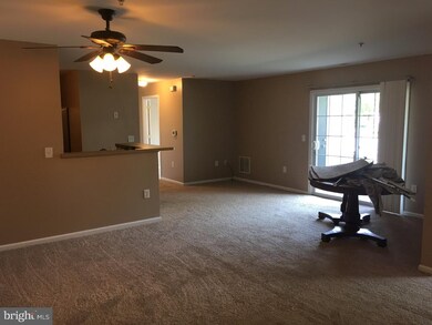 113 Natalie Rd unit 113, Riverside, NJ 08075 - photo 3