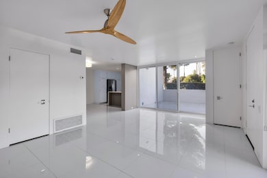 2521 N Whitewater Club Dr unit A, Palm Springs, CA 92262 - photo 6