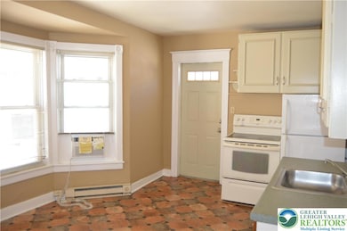 25 S 9th St, Allentown, PA 18102 - photo 7