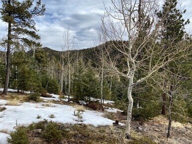 Eagle Mountain and Sunrise Peak.
