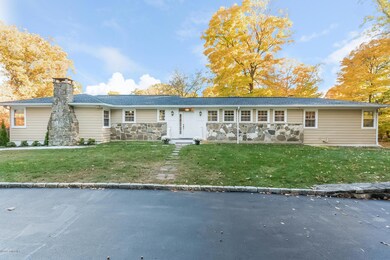 84 Cognewaugh Rd, Cos Cob, CT 06807 - photo 7