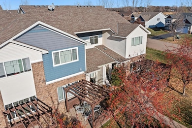 194 Shetland Ln, Circle Pines, MN 55014 - photo 3