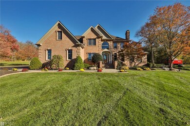 5621 Acorn Dr, Emmaus, PA 18049 - photo 4