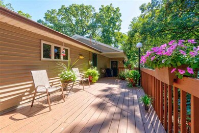 105 Stephens St, Columbus Junction, IA 52738 - photo 2