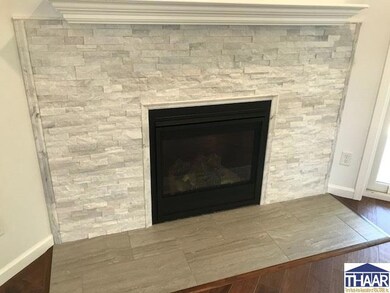 82 Mayflower Dr, Terre Haute, IN 47803 - photo 6