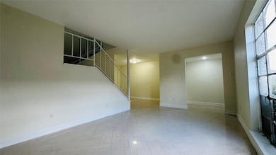 11437 Beechnut St unit 1437, Houston, TX 77072 - photo 2
