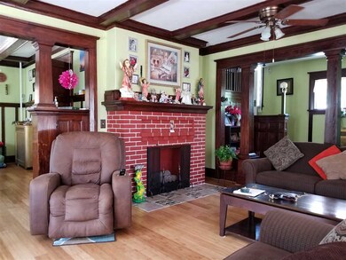 438 2nd St, Columbus Junction, IA 52738 - photo 5