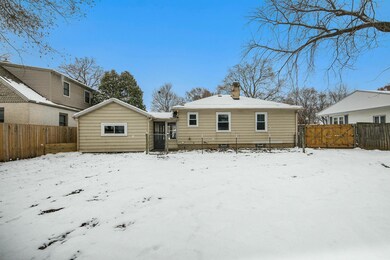 304 Plum St, Wayland, MI 49348 - photo 4