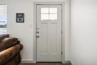 827 Colorado River Dr, Granbury, TX 76048 - photo 5