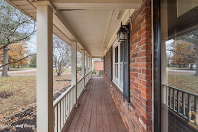 203 S Hampton Rd, Louisville, KY 40223 - photo 6