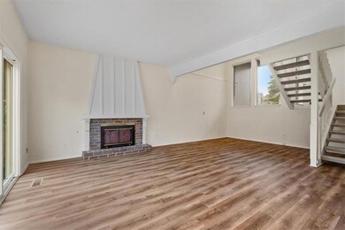 8008 Colony Ln, Lenexa, KS 66215 - photo 5