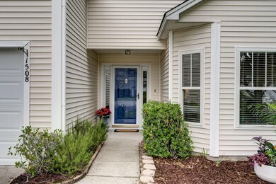 21-1508 Wellesley Cir-21
