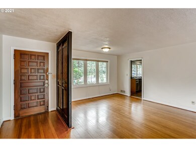 12215 SW Douglas St, Portland, OR 97225 - photo 3