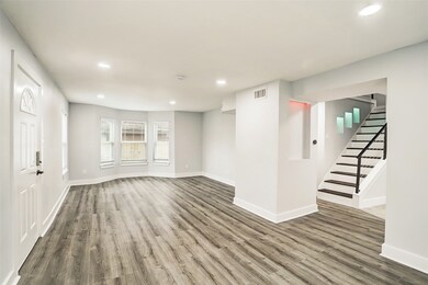 4407 Engleford St, Houston, TX 77026 - photo 3