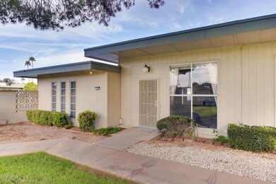 end unit close to street