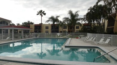 12501 Mcgregor Blvd unit 11, Fort Myers, FL 33919 - photo 6