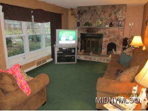 Spacious Living Room