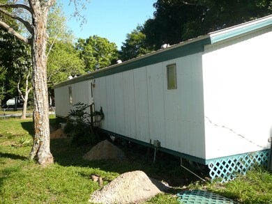 1207 E Joy Ln, Fort Pierce, FL 34945 - photo 5