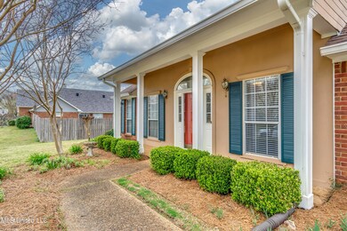 426 Hemlock Dr-63