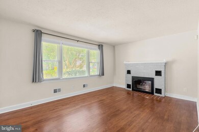 1251 Maple Rd, Arnold, MD 21012 - photo 4
