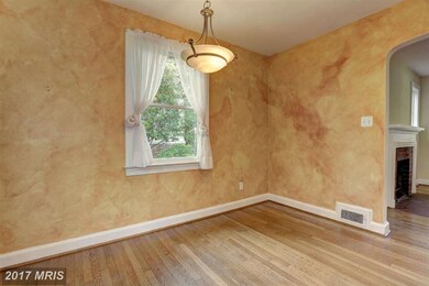 4625 N Chelsea Ln, Bethesda, MD 20814 - photo 5