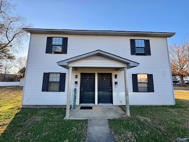 433 Hargrove St unit B, Athens, AL 35611 - photo 2