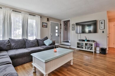 55 Manchester St, Nashua, NH 03064 - photo 5