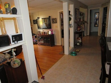 21 19th St, Lowell, MA 01850 - photo 4