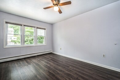 13 Orono St, Worcester, MA 01606 - photo 4