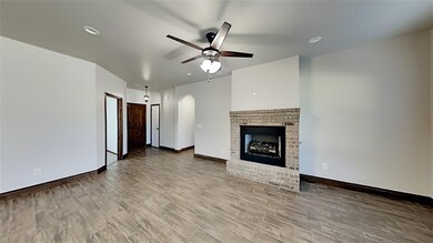 7017 Hidden Trail Ln, Warr Acres, OK 73132 - photo 7