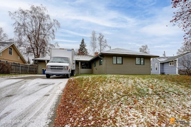 2378 Captain Cook Dr, Anchorage, AK 99517 - photo 3