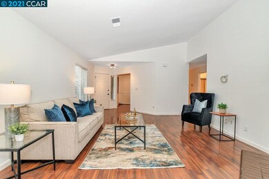 955 Junction Ct, Concord, CA 94518 - photo 5