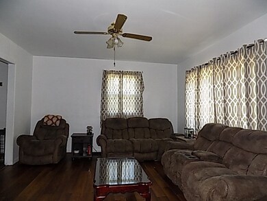 840 La Belle Vue Rd, Vandergrift, PA 15690 - photo 5