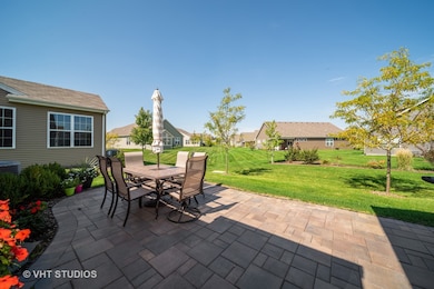 1020 Prescott Ln, Pingree Grove, IL 60140 - photo 3