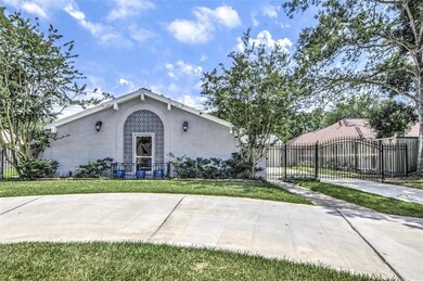 10043 Briar Forest Dr, Houston, TX 77042 - photo 6