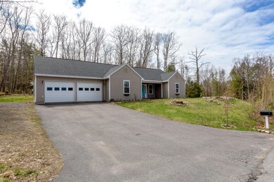 32 Partridge Dr, Gardiner, ME 04345 - photo 2