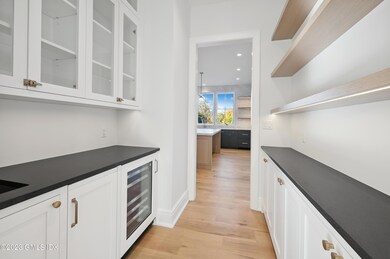 14 Bedford Rd, Greenwich, CT 06831 - photo 7