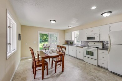 Large Kitchen