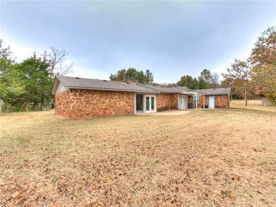 20775 Juanita Ln, Tecumseh, OK 74873 - photo 3