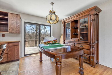 196 Riveredge Rd, Tinton Falls, NJ 07724 - photo 3