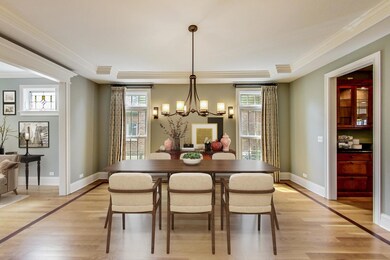 168 S Chandler Ave, Elmhurst, IL 60126 - photo 2