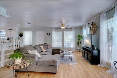 409 County Road 3418, Bridgeport, TX 76426 - photo 5